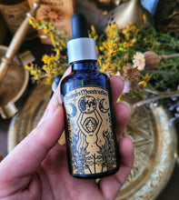 Load image into Gallery viewer, Menstrual Pain Massage Oil