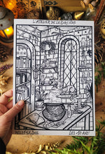 Charger l&#39;image dans la galerie, L&#39;Atelier de la Sorcière - Affiche format A4