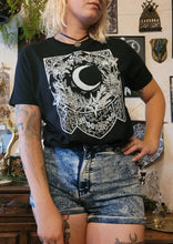 Load image into Gallery viewer, Moon Herbs unisex t-shirts 
