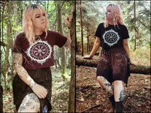 Charger l&#39;image dans la galerie, Précommande Crop top (2 coloris) - Runes &amp; Roots - Frais de port comprit