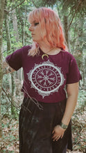 Charger l&#39;image dans la galerie, Précommande Crop top (2 coloris) - Runes &amp; Roots - Frais de port comprit