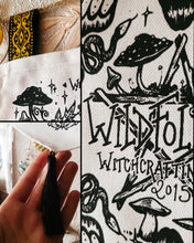 Charger l&#39;image dans la galerie, Mystic Midnight - Suspension murale