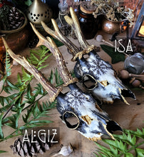 Load image into Gallery viewer, Sublimated Skulls Aegishjalmur - Home protection and magical ingredient...