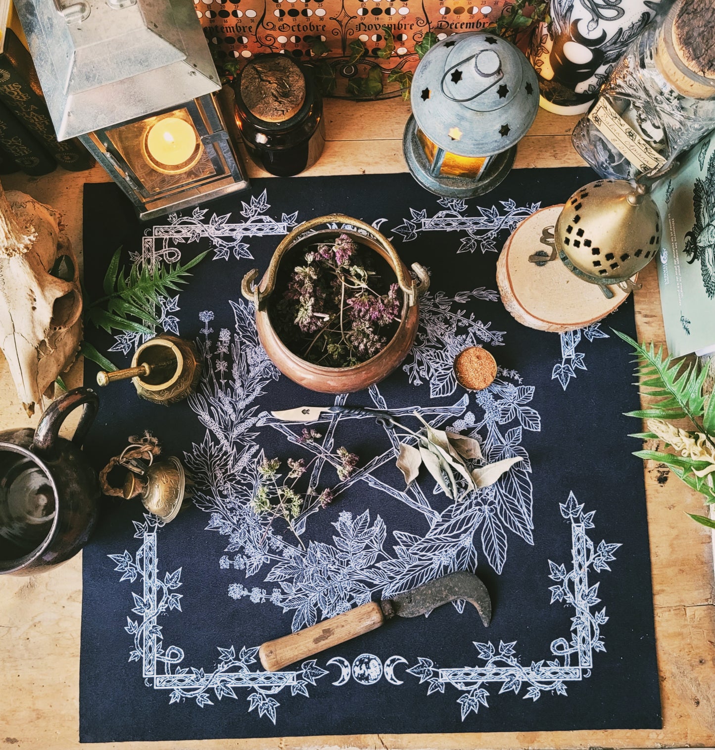 Tapis D'autel - Pentacle de l'Herboriste (floral version)