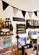 Charger l&#39;image dans la galerie, Les Banderole de Fanions pour terriers