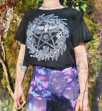 Charger l&#39;image dans la galerie, Le Pentacle de l&#39;Herboriste - Crop top (2 coloris) -