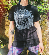 Charger l&#39;image dans la galerie, Le Pentacle de l&#39;Herboriste - Tee-shirt unisexe